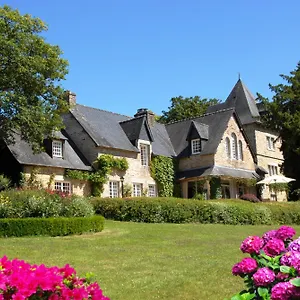 https://manoir-de-kertalg.inbrittany.com